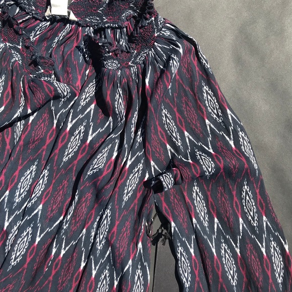 Ruffle top - Picture 3 of 8